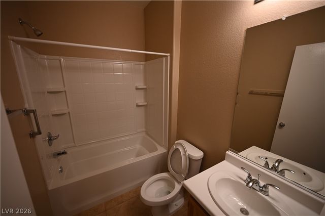 6152 West Cougar Avenue, Las Vegas, NV 89139