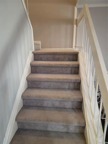 1549 S Hill Boulevard, Bloomfield Hills, MI 48304