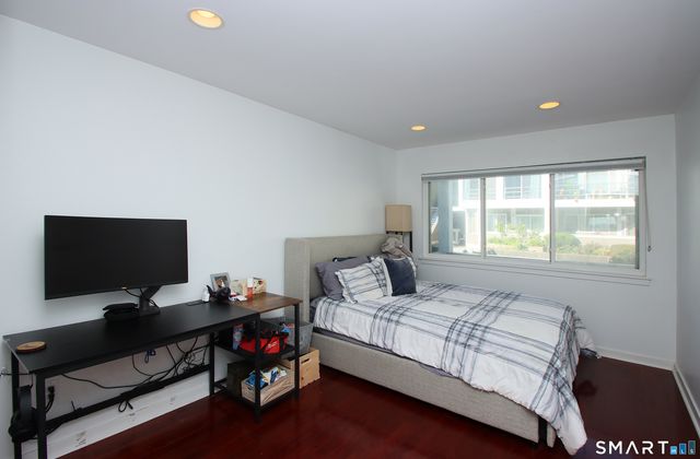 14 Harbour Close 14, New Haven, CT 06519