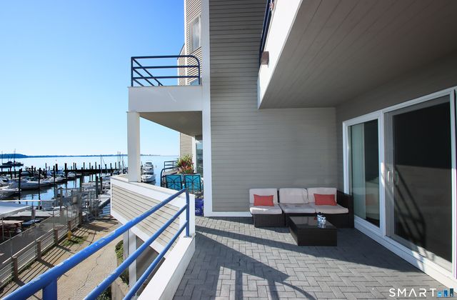 14 Harbour Close 14, New Haven, CT 06519