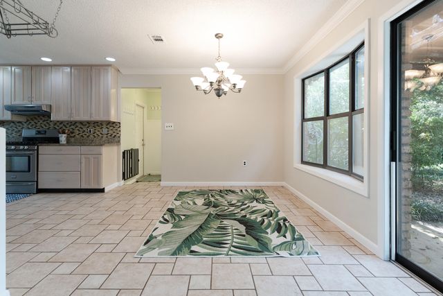 11 Eglin Drive, Shalimar, FL 32579