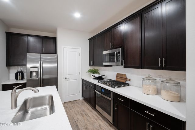 14654 W SURREY Drive, Surprise, AZ 85379