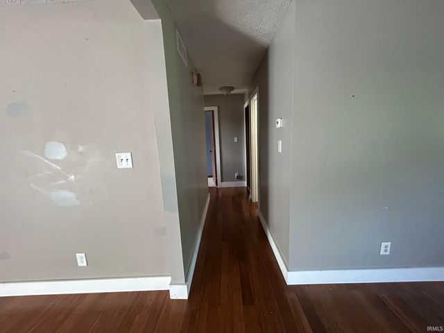 6737 N Bottom Road, Bloomington, IN 47404