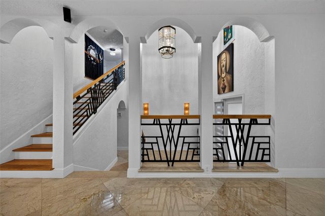 629 Kensington Place, Wilton Manors, FL 33305