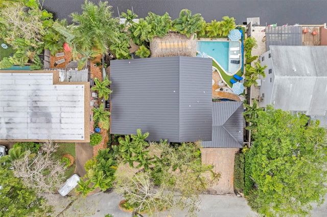 629 Kensington Place, Wilton Manors, FL 33305