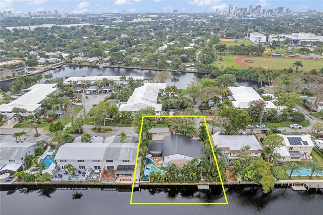 629 Kensington Place, Wilton Manors, FL 33305