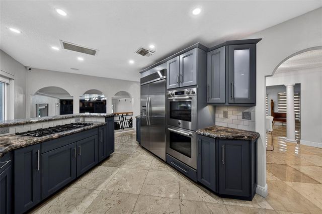 629 Kensington Place, Wilton Manors, FL 33305