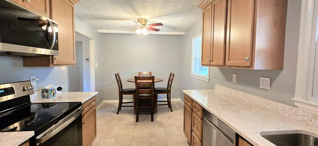 203 Overland Drive, Richmond, KY 40475