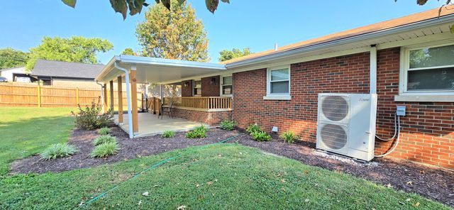203 Overland Drive, Richmond, KY 40475