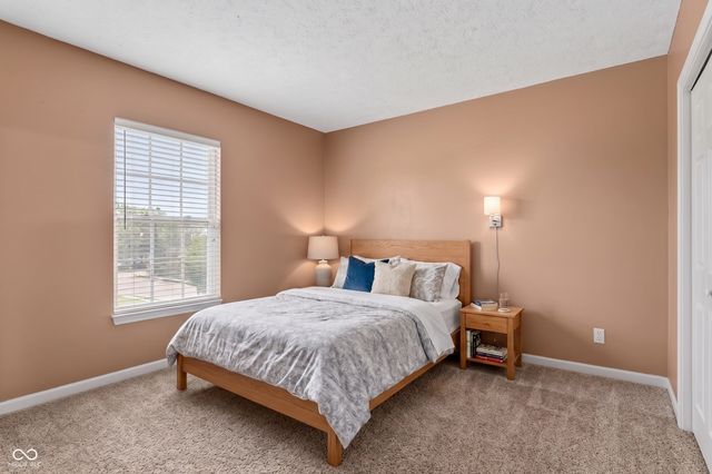 15108 Royal Grove Drive, Noblesville, IN 46060