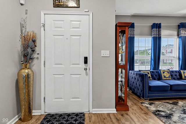 15108 Royal Grove Drive, Noblesville, IN 46060