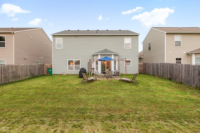 15108 Royal Grove Drive, Noblesville, IN 46060