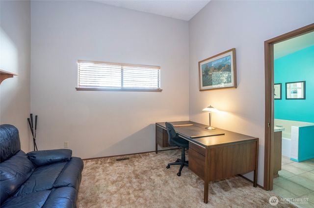 8401 Amber Drive SW, Lakewood, WA 98498