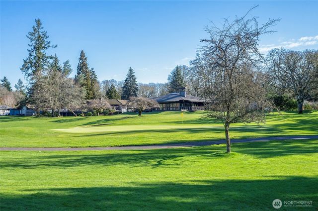 8401 Amber Drive SW, Lakewood, WA 98498