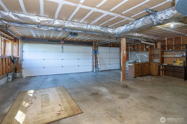 8401 Amber Drive SW, Lakewood, WA 98498