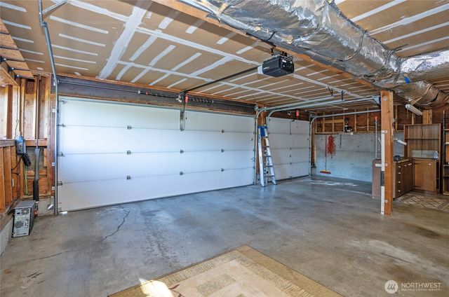 8401 Amber Drive SW, Lakewood, WA 98498