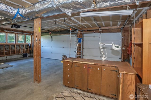 8401 Amber Drive SW, Lakewood, WA 98498