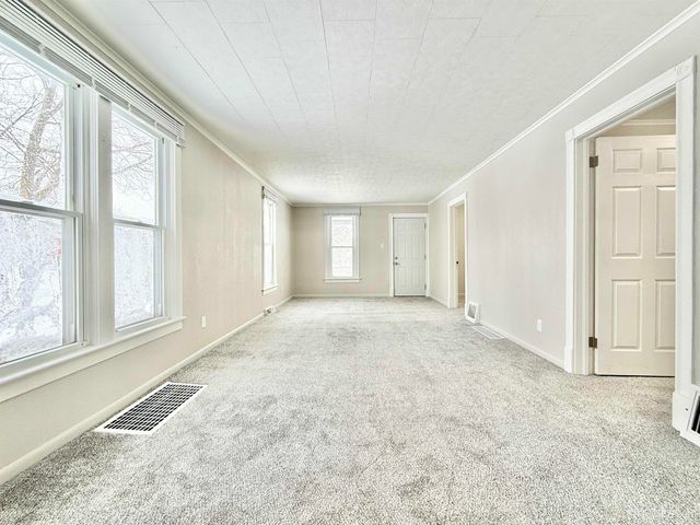 1031 Sheridan Road, Escanaba, MI 49829