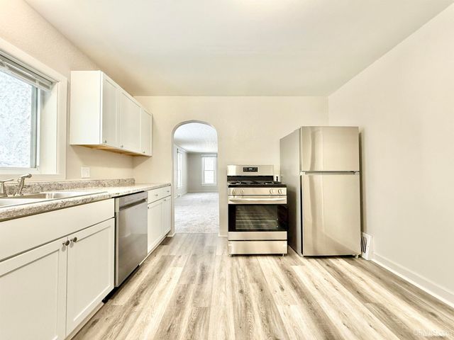 1031 Sheridan Road, Escanaba, MI 49829