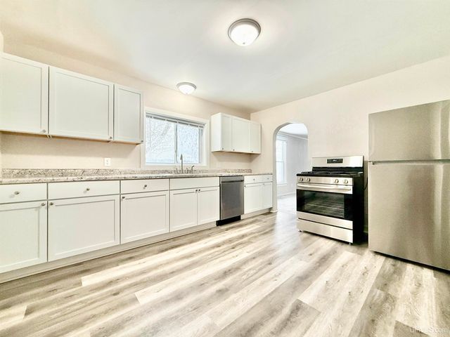 1031 Sheridan Road, Escanaba, MI 49829