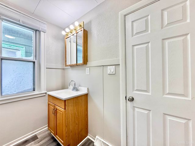 1031 Sheridan Road, Escanaba, MI 49829