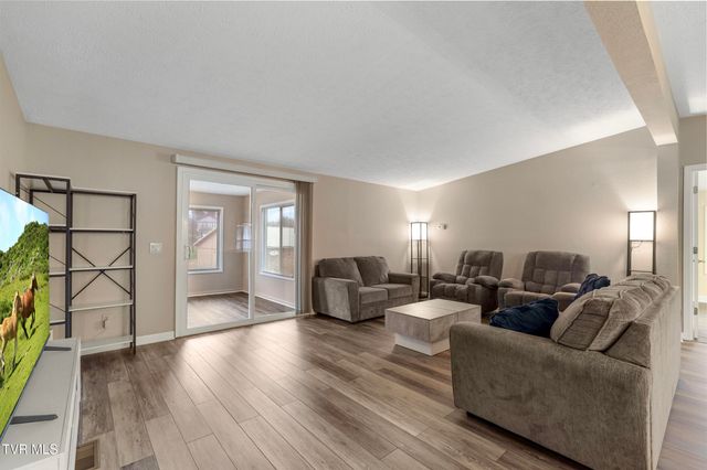 513 Southeast Central Street, Coeburn, VA 24230