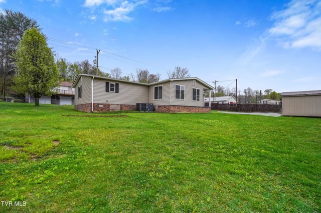 513 Southeast Central Street, Coeburn, VA 24230