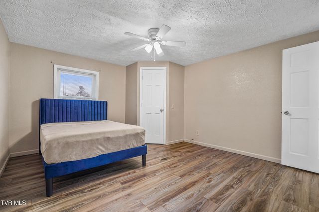 513 Southeast Central Street, Coeburn, VA 24230