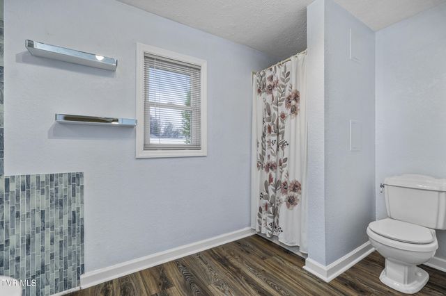 513 Southeast Central Street, Coeburn, VA 24230