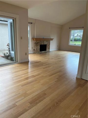 1926 W West Wind, Santa Ana, CA 92704