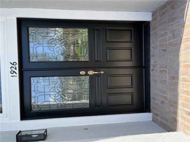 1926 W West Wind, Santa Ana, CA 92704