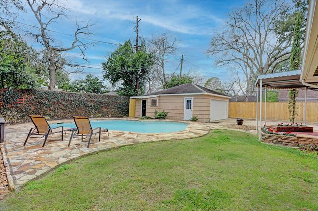 9917 Cedardale Drive, Houston, TX 77055