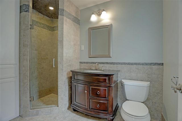 9917 Cedardale Drive, Houston, TX 77055