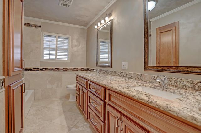 9917 Cedardale Drive, Houston, TX 77055