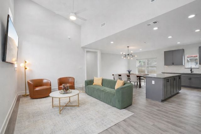 4415 Jamaica Street, Dallas, TX 75210