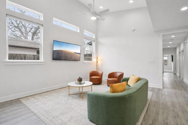 4415 Jamaica Street, Dallas, TX 75210