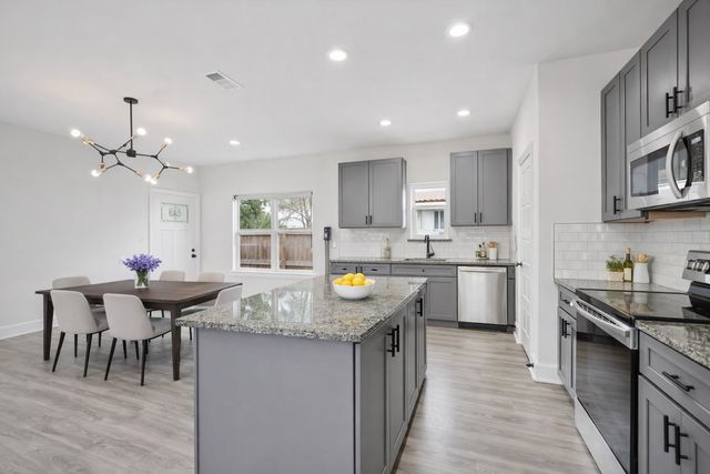 4415 Jamaica Street, Dallas, TX 75210