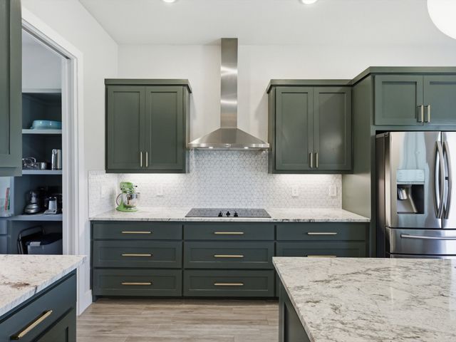 2032 Little Valley Court, Weatherford, TX 76087