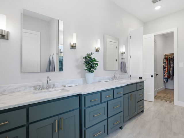 2032 Little Valley Court, Weatherford, TX 76087