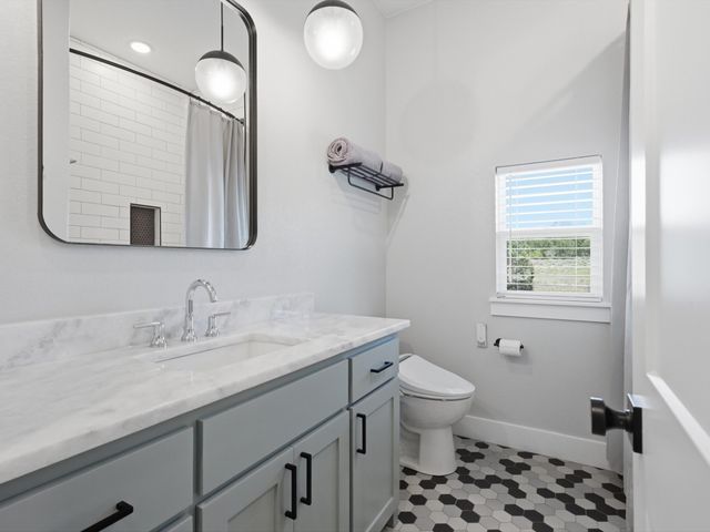 2032 Little Valley Court, Weatherford, TX 76087