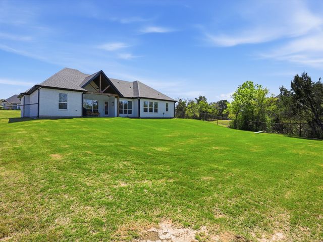 2032 Little Valley Court, Weatherford, TX 76087