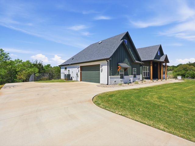 2032 Little Valley Court, Weatherford, TX 76087