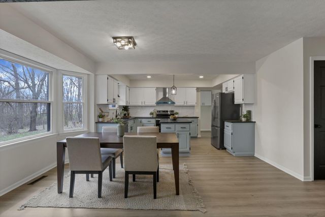 5289 Hazelton-Etna Road SW, Pataskala, OH 43062