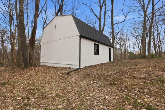 5289 Hazelton-Etna Road SW, Pataskala, OH 43062