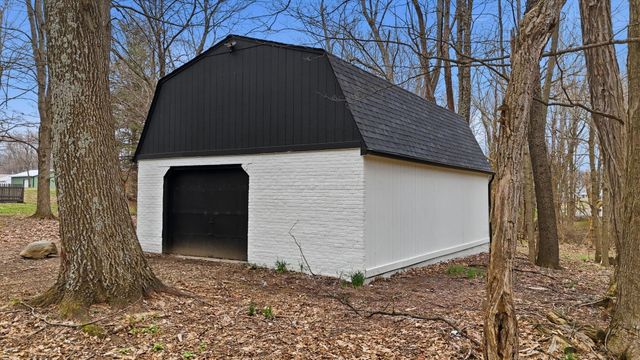 5289 Hazelton-Etna Road SW, Pataskala, OH 43062
