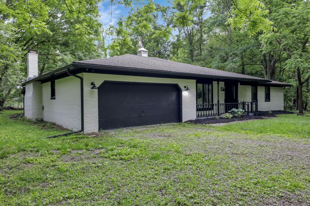 5289 Hazelton-Etna Road SW, Pataskala, OH 43062