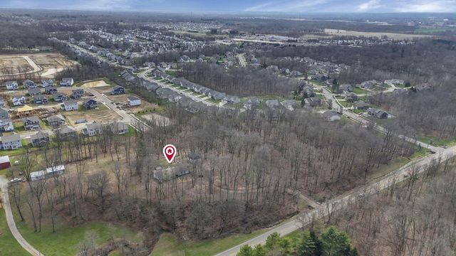5289 Hazelton-Etna Road SW, Pataskala, OH 43062