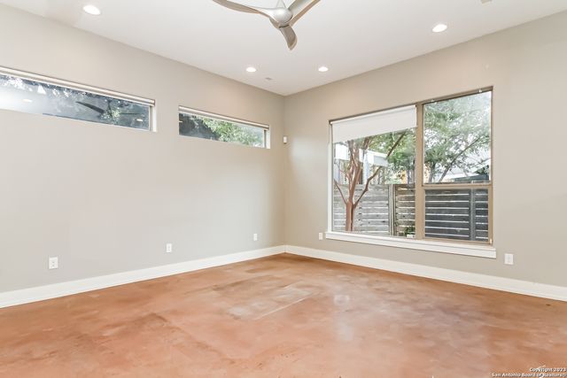 262 East Cevallos, San Antonio, TX 78204