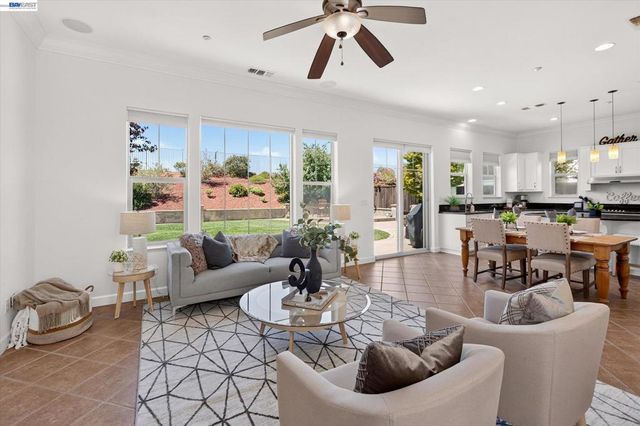 9850 Reimers Way, Dublin, CA 94568