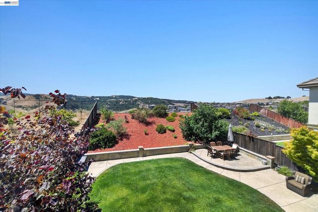 9850 Reimers Way, Dublin, CA 94568